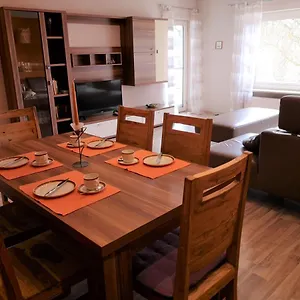 Apartment Schlossblick, Wiesenthau